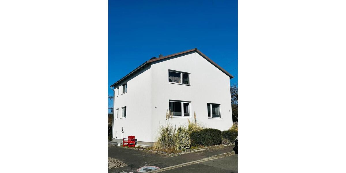 Etagenwohnung Kaufungen - 3 Zimmer, 90 m&sup2;, 1.080&euro; | Angebot:25323840