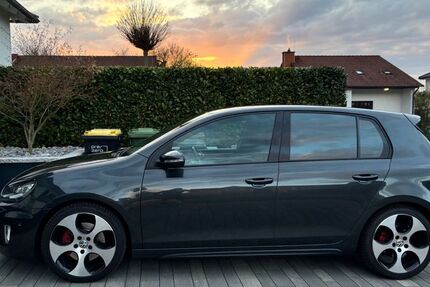 VW Golf 181.290 km 9.850 &euro; Habichtswald 34317