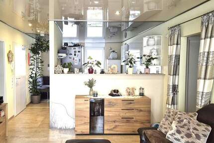 *** Exklusive 4 Zimmer, Küche, Badwohnung mit Balkon in ruhiger Lage Lohfelden zu verkaufen 4 zimmer