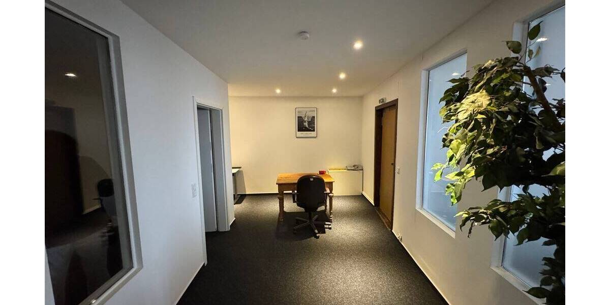 Gewerbeobjekt Fritzlar - 7 Zimmer, 150 m&sup2;, 1.400&euro; | Angebot:25678492