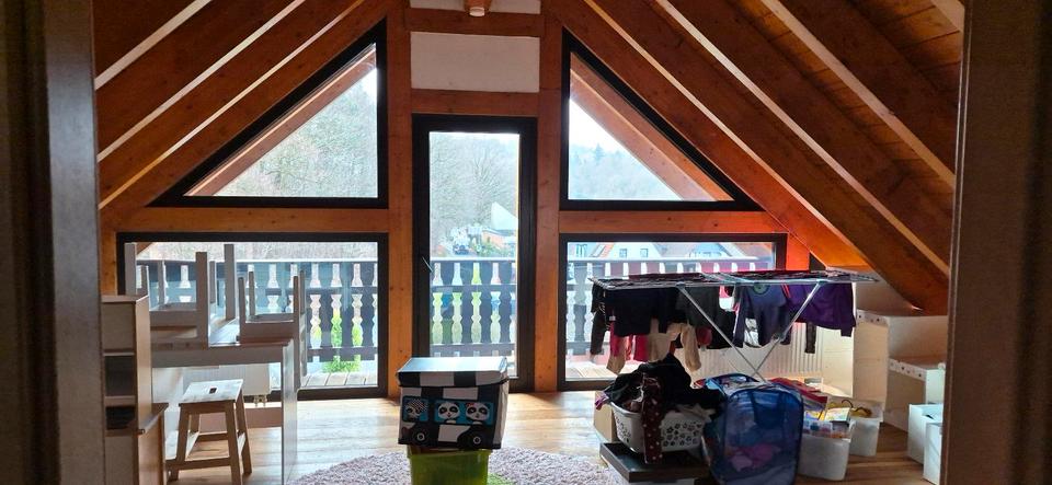 Dachgeschoßwohnung Nieste - 2 Zimmer, 84 m&sup2;, 600&euro; | Angebot:26250149