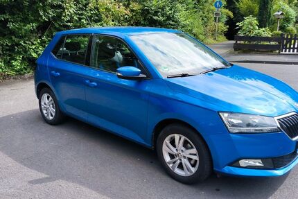 Skoda Fabia 21.500 km 11.699 € Baunatal 34225