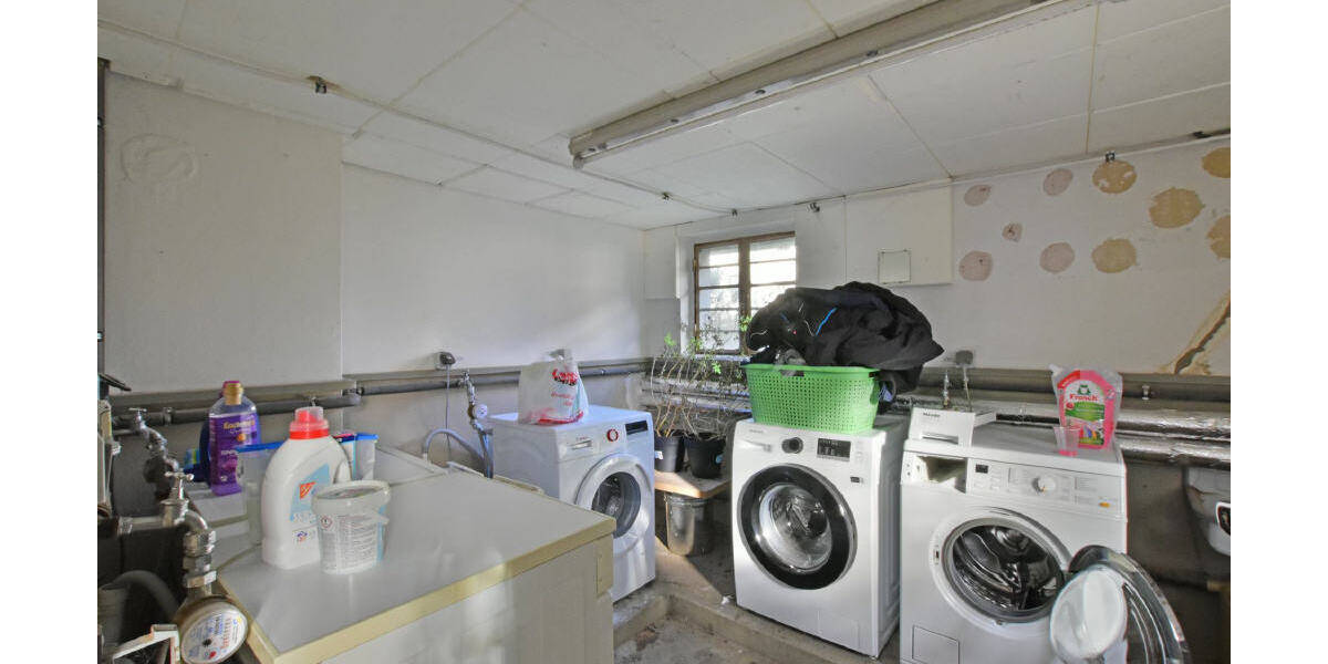 12-Familien-Haus in ruhiger Lage Nähe Marienkrankenhaus - energetisch modernisiert 2 zimmer