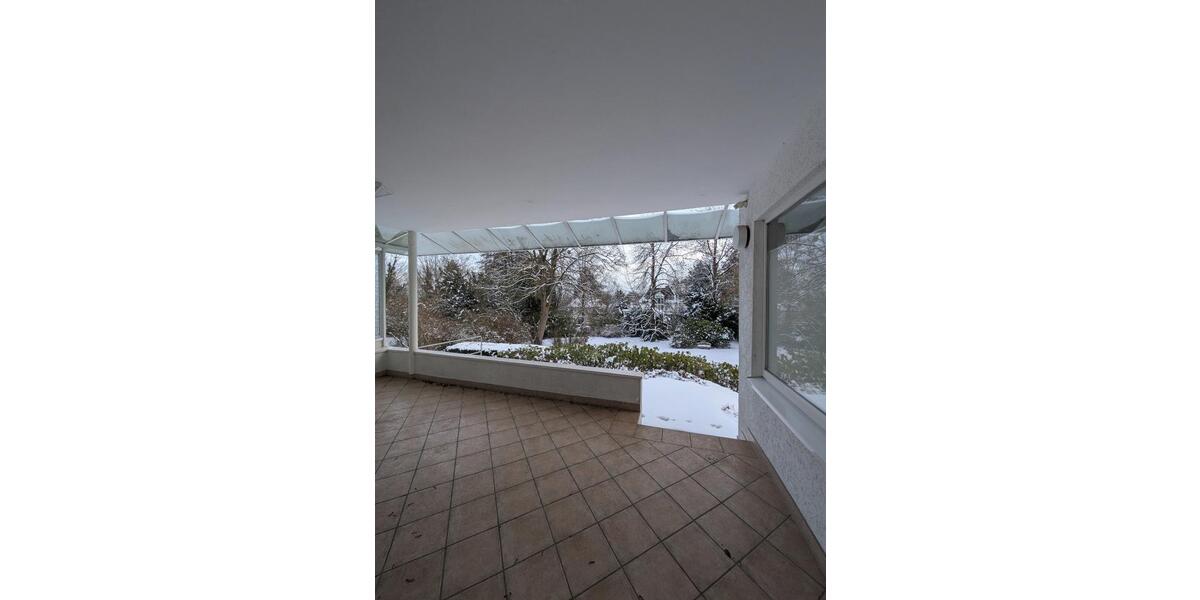 Erdgeschoßwohnung Kassel Bad Wilhelmshöhe - 3 Zimmer, 143 m&sup2;, 1.200&euro; | Angebot:24750655