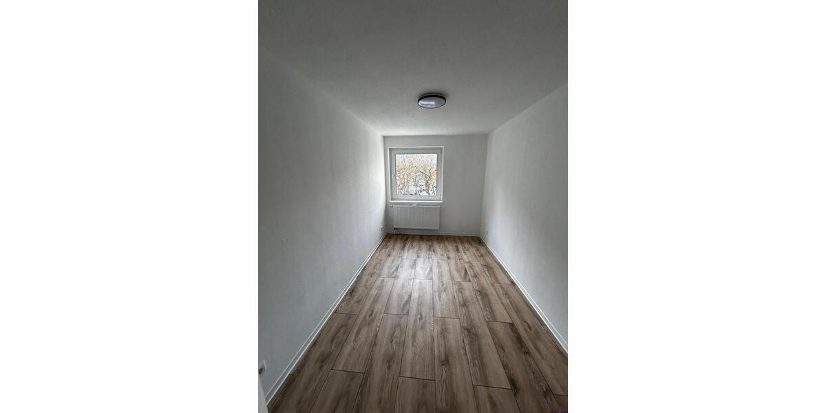 Etagenwohnung Kassel Fasanenhof - 3 Zimmer, 71 m&sup2;, 250.000&euro; | Angebot:24397552