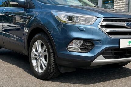 Ford Kuga 117.835 km 9.900 &euro; Kassel 34123