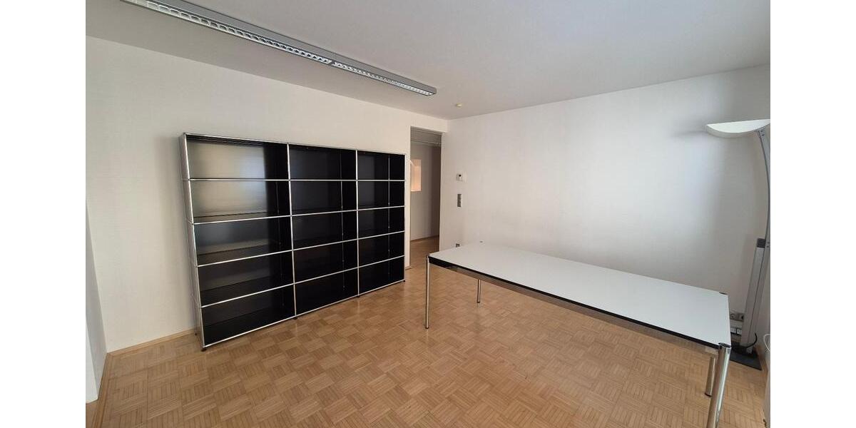 Büro 198² in Kassel-Harleshausen zu vermieten zimmer