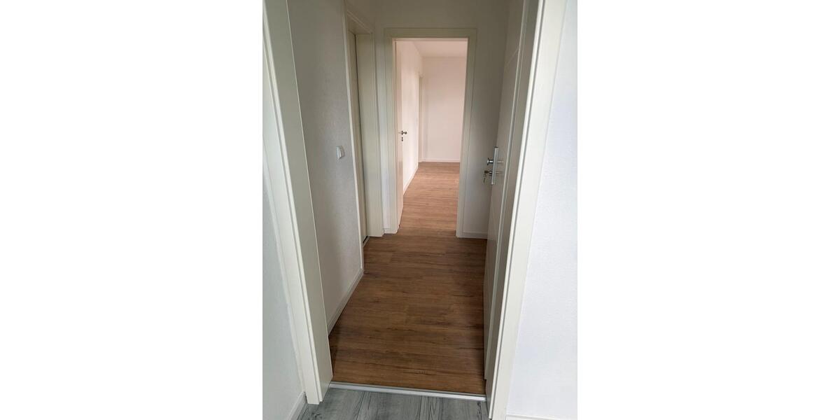 Dachgeschoßwohnung Breuna - 2 Zimmer, 65 m&sup2;, 690&euro; | Angebot:26637942