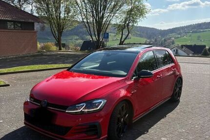 VW Golf 103.000 km 20.490 &euro; Körle 34327