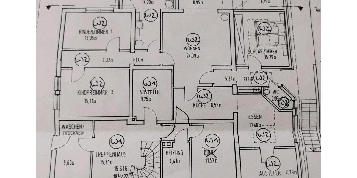 2 Familienhaus in ruhiger Hanglage 10 zimmer