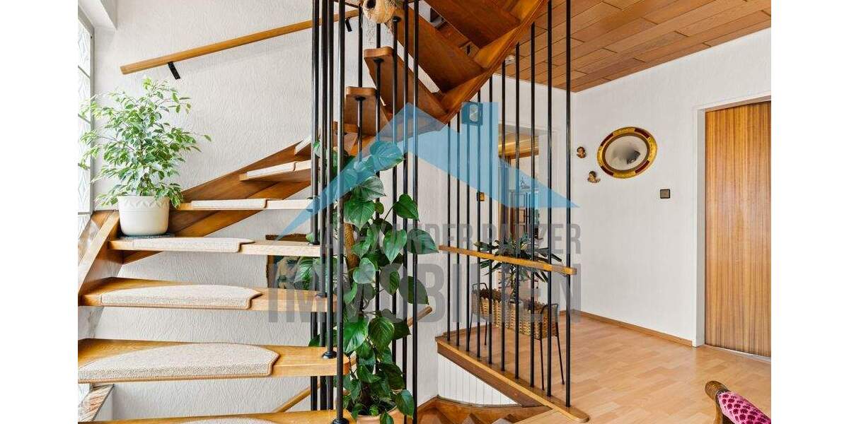 Mehrfamilienhaus, Wohnhaus Kassel / Bettenhausen Bettenhausen - 9 Zimmer, 212 m&sup2;, 349.900&euro; | Angebot:25748426
