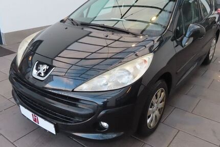 Peugeot 207 196.588 km 780 € Kassel 34123