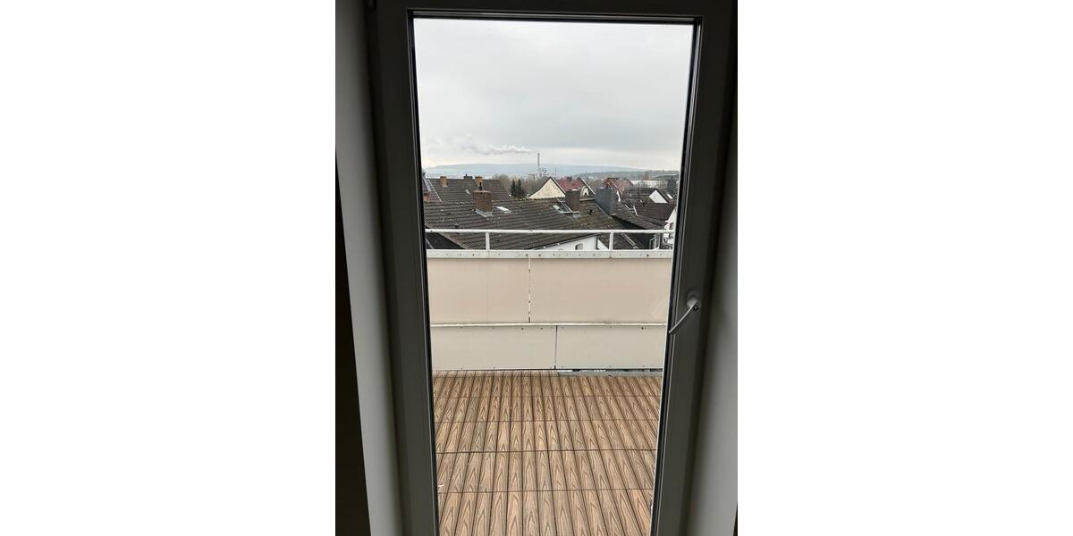 Dachgeschoßwohnung Kassel Niederzwehren - 2 Zimmer, 70 m&sup2;, 780&euro; | Angebot:25306071