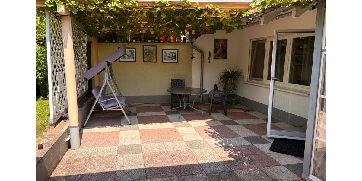 Reihenhaus Hofgeismar - 4 Zimmer, 100 m&sup2;, 350.000&euro; | Angebot:27054025