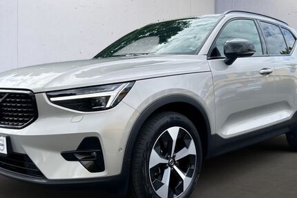 Volvo XC40 26.904 km 38.450 € Kassel 34123