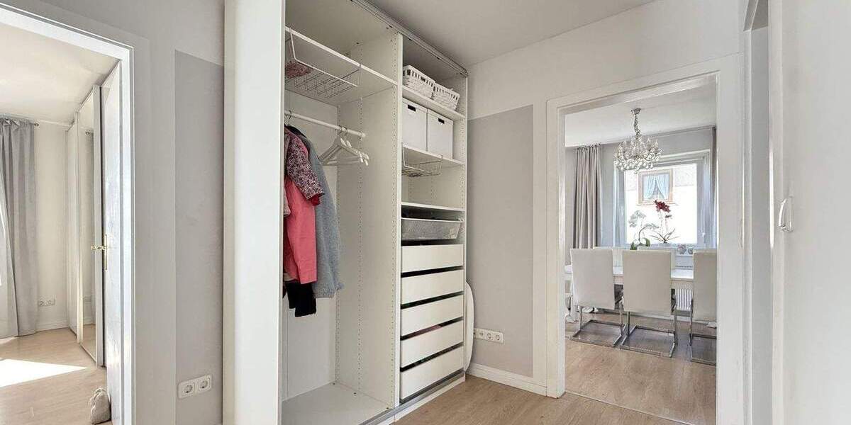 Mehrfamilienhaus, Wohnhaus Kassel Nordshausen - 9 Zimmer, 216 m&sup2;, 375.000&euro; | Angebot:25674219