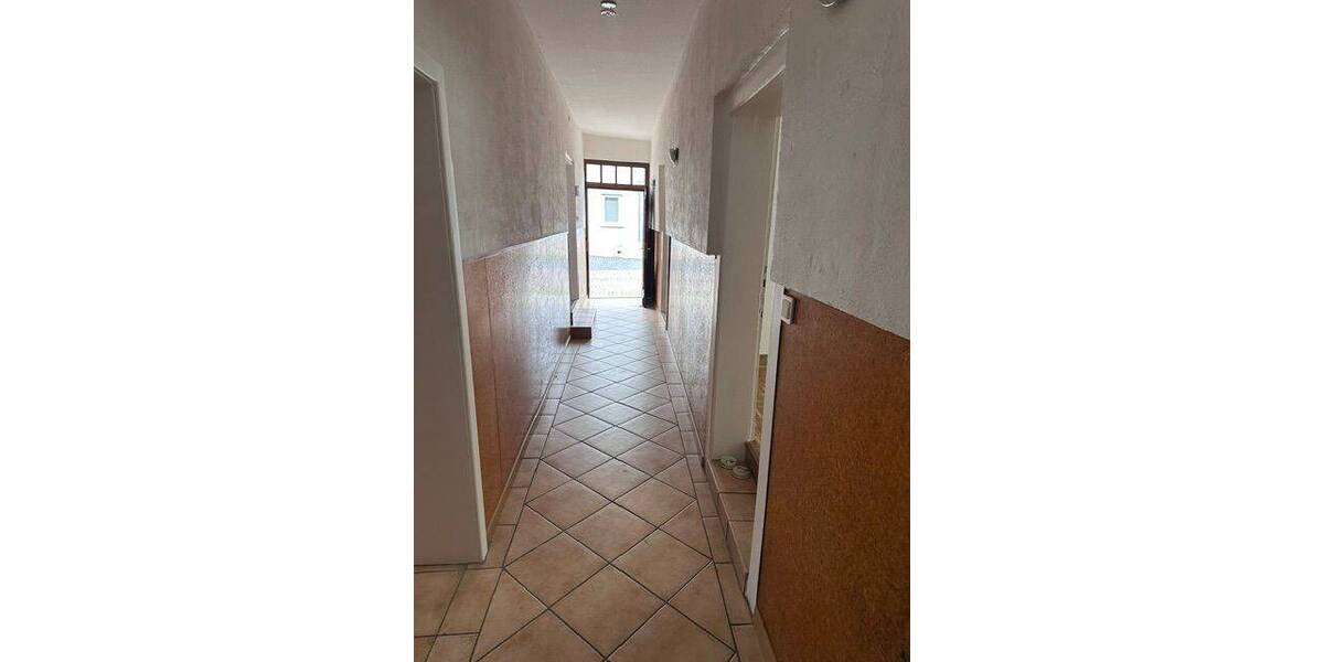 Etagenwohnung Fritzlar - 4 Zimmer, 90 m&sup2;, 650&euro; | Angebot:26917526