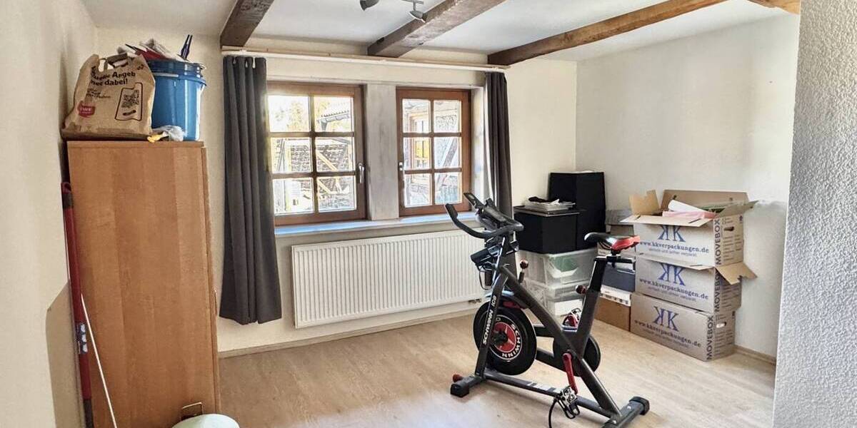 Einfamilienhaus Edermünde Holzhausen - 1 Zimmer, 356 m&sup2;, 298.000&euro; | Angebot:26161513