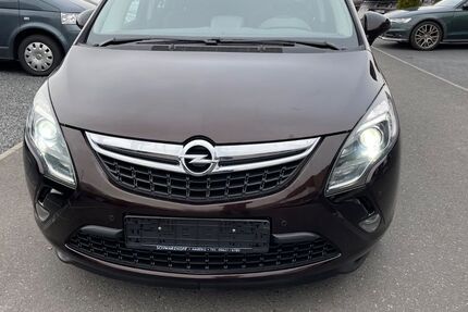Opel Zafira 124.000 km 6.999 &euro; Kassel 34123