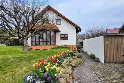 Haus Kassel / Harleshausen Harleshausen - 7 Zimmer, 148 m&sup2;, 549.000&euro; | Angebot:24990011