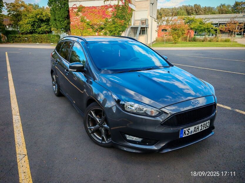 Ford Focus 136.000 km 9.499 € baunatal 34225