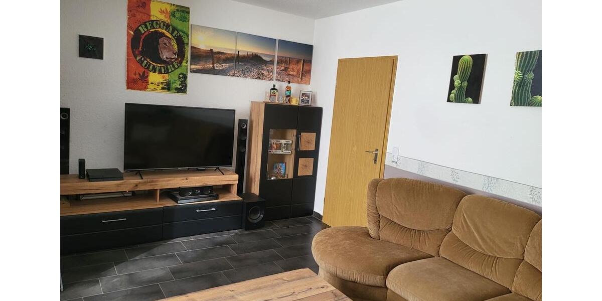 Dachgeschoßwohnung Calden - 3 Zimmer, 77 m&sup2;, 550&euro; | Angebot:26382689