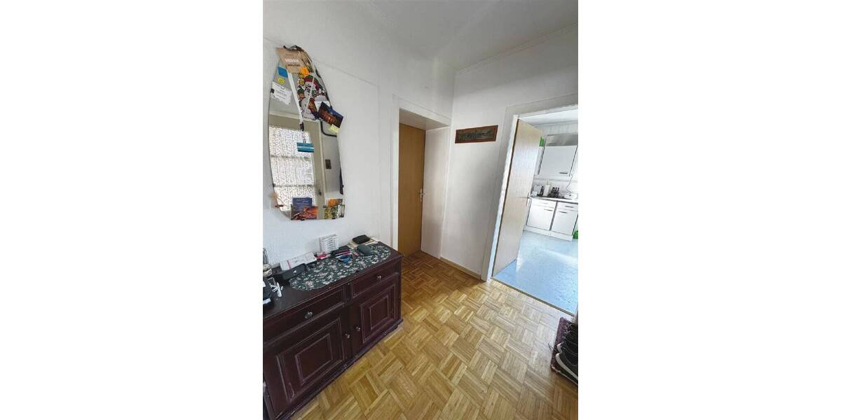 Doppelhaushälfte Niestetal Heiligenrode - 7 Zimmer, 156 m&sup2;, 210.000&euro; | Angebot:20364822