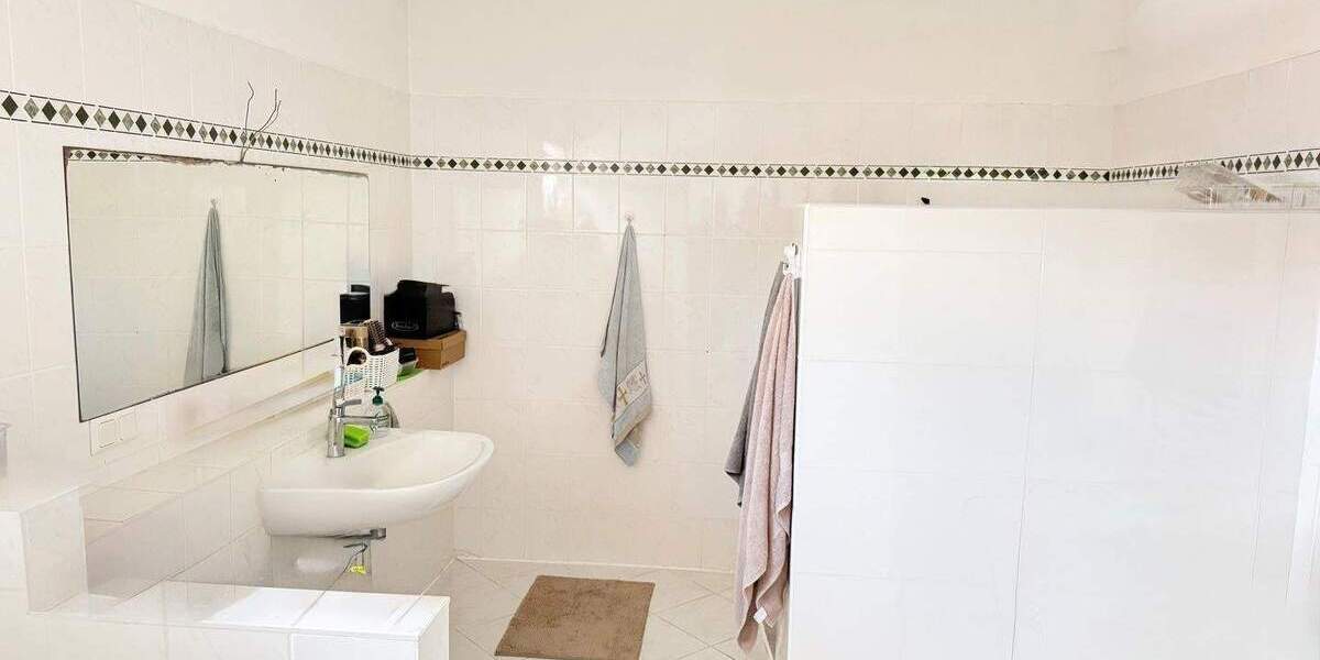 Mehrfamilienhaus, Wohnhaus Kassel Nordshausen - 8 Zimmer, 205 m&sup2;, 530.000&euro; | Angebot:26289977