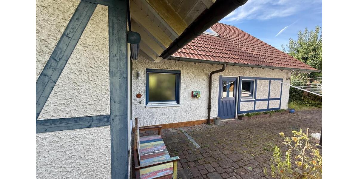 Einfamilienhaus Staufenberg - 6.5 Zimmer, 171 m&sup2;, 420.000&euro; | Angebot:26615808
