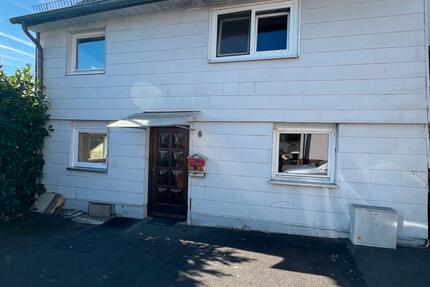 Haus Baunatal - 5 Zimmer, 130 m&sup2;, 200.000&euro; | Angebot:27534036
