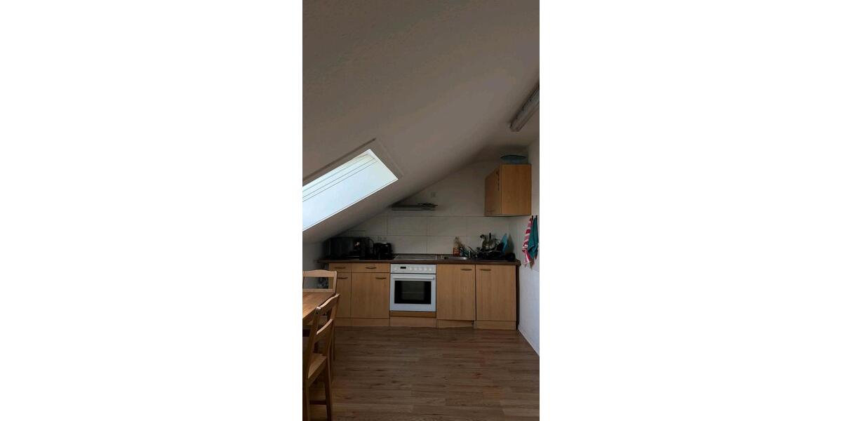 Dachgeschoßwohnung Vellmar - 2 Zimmer, 63 m&sup2;, 980&euro; | Angebot:26348427