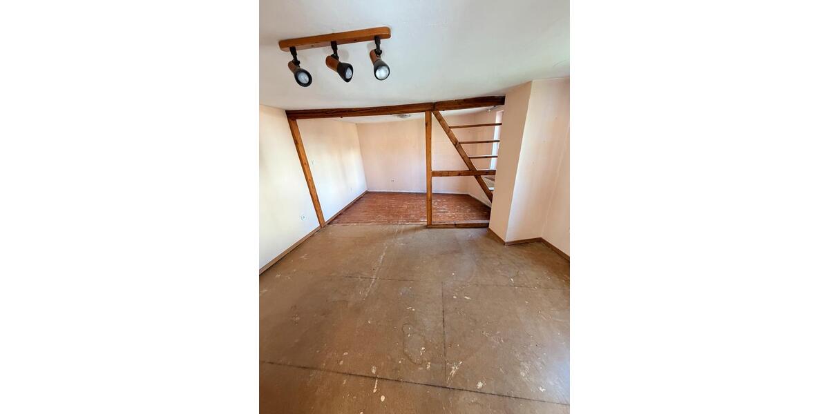 Einfamilienhaus Kassel Niederzwehren - 3 Zimmer, 76 m&sup2;, 139.000&euro; | Angebot:26256007