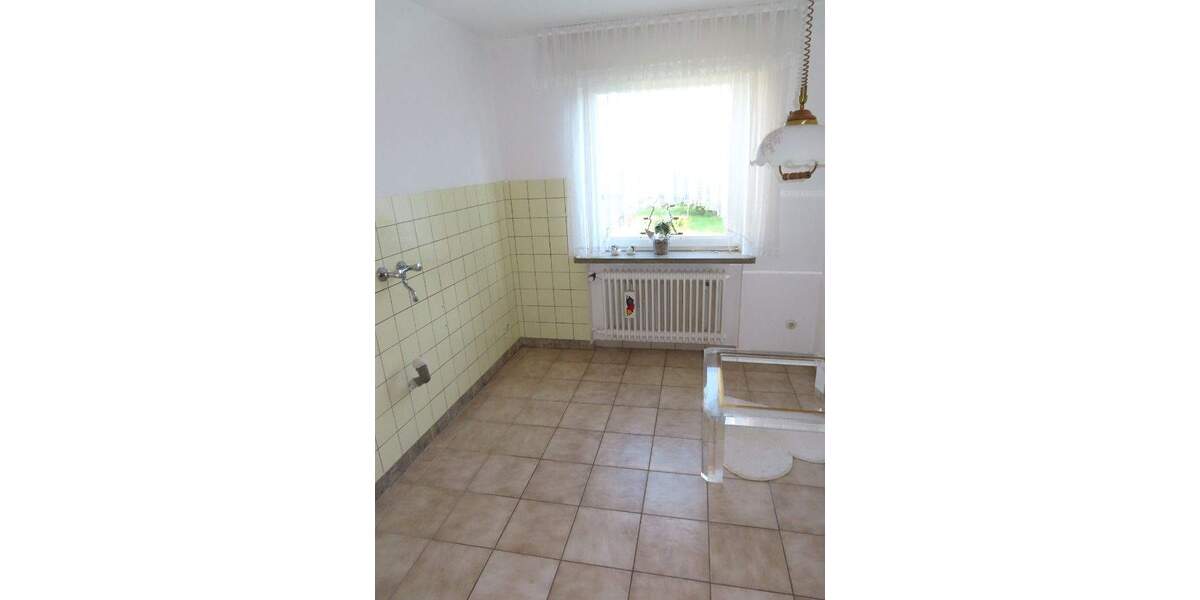 Mehrfamilienhaus, Wohnhaus Niestetal Sandershausen - 8 Zimmer, 150 m&sup2;, 359.000&euro; | Angebot:25664520