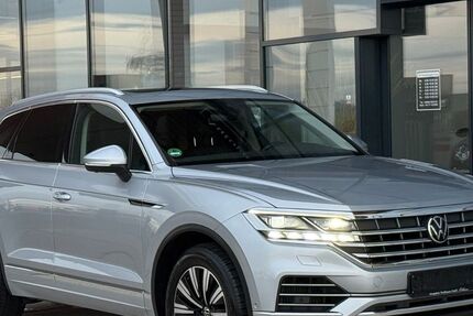 VW Touareg 200.000 km 34.999 &euro; Zierenberg-Oelshausen 34289