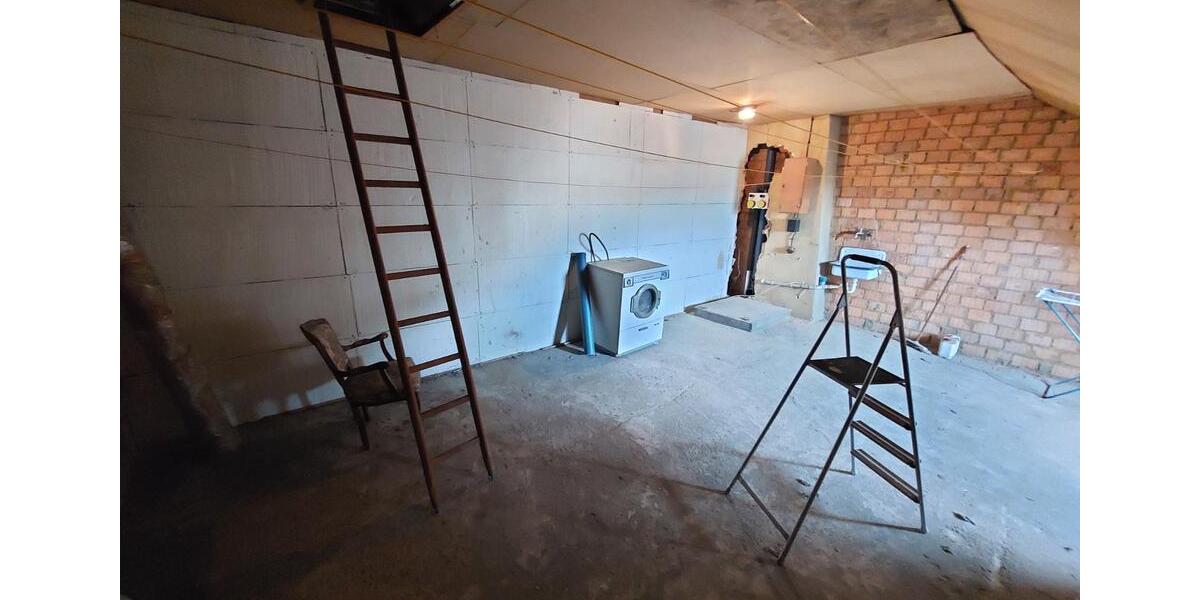 Einfamilienhaus Kassel Vorderer Westen - 4 Zimmer, 101 m&sup2;, 234.000&euro; | Angebot:25405782