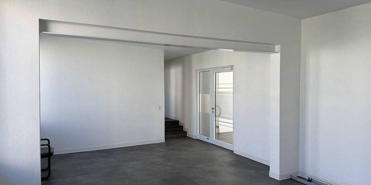 Gewerbeobjekt Kassel Mitte - 4 Zimmer, 164 m&sup2;, 1.480&euro; | Angebot:26733290