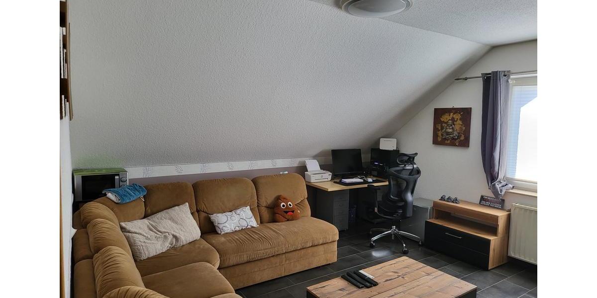 Dachgeschoßwohnung Calden - 3 Zimmer, 77 m&sup2;, 550&euro; | Angebot:26382689