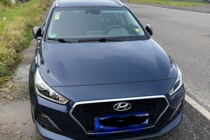 Hyundai i30 202.000 km 7.990 &euro; Gudensberg 34281