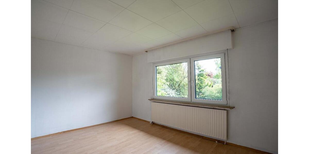 Einfamilienhaus Ahnatal - 7 Zimmer, 167 m&sup2;, 420.000&euro; | Angebot:26866175