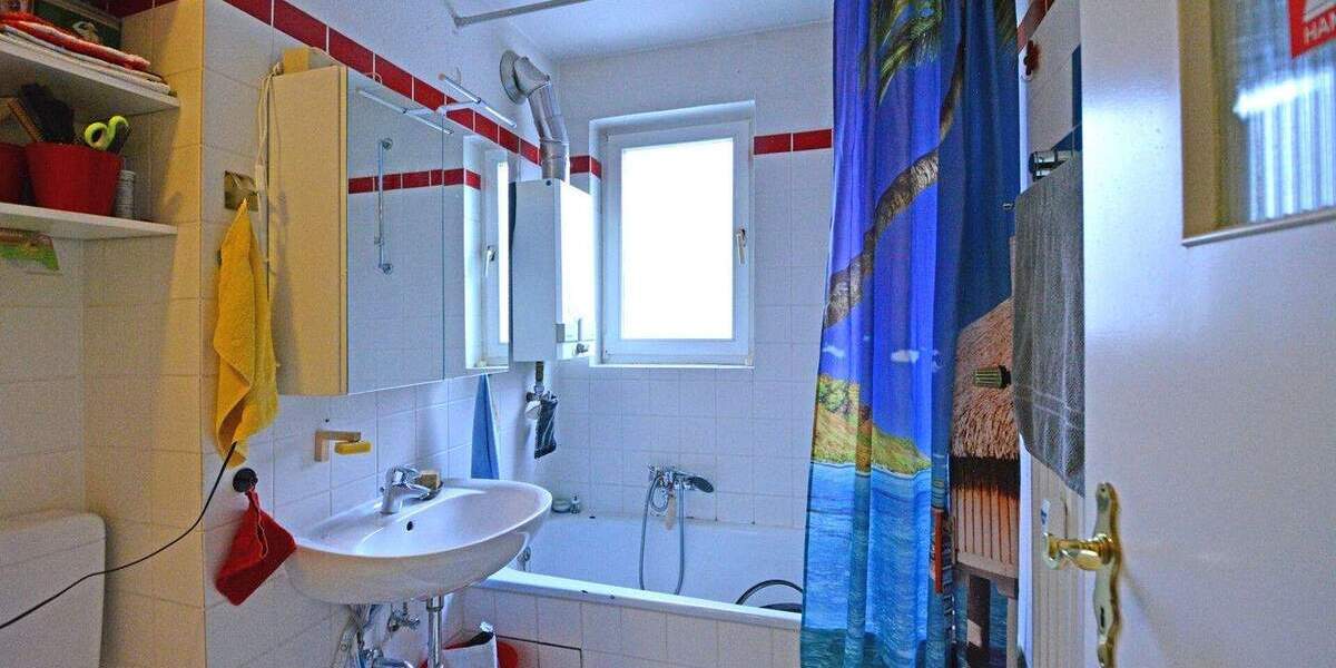 Etagenwohnung Kassel West - 3 Zimmer, 85 m&sup2;, 225.000&euro; | Angebot:25410013