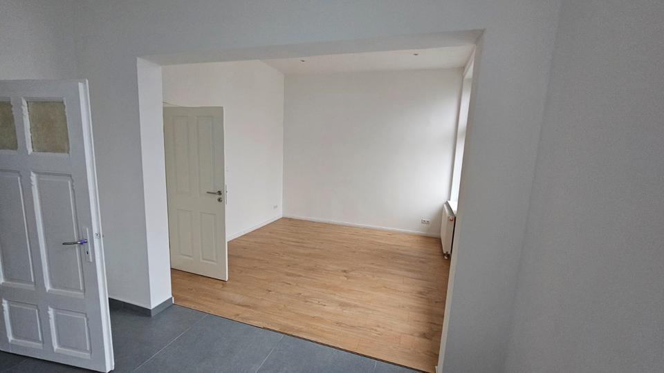 Etagenwohnung Niestetal - 2 Zimmer, 66 m&sup2;, 600&euro; | Angebot:26272952