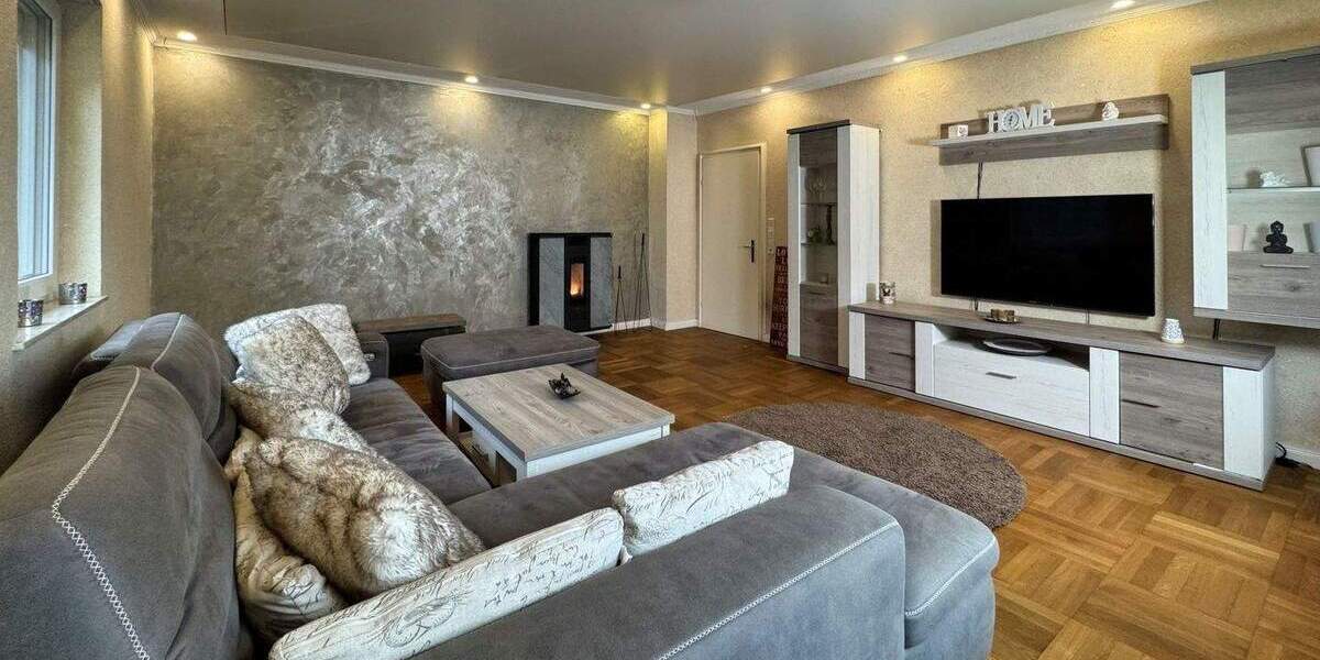 Einfamilienhaus Kassel Fasanenhof - 5 Zimmer, 217 m&sup2;, 399.000&euro; | Angebot:23943182