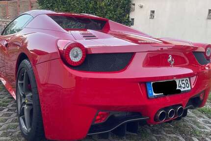Ferrari 458 25.850 km 259.000 € Kassel 34121