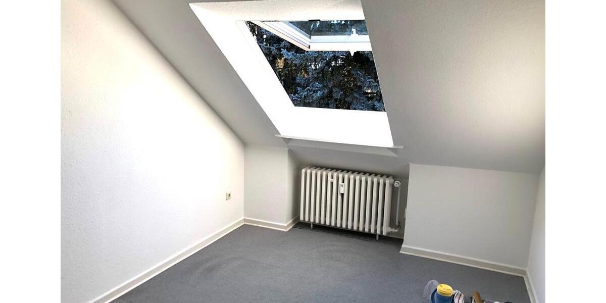 Dachgeschoßwohnung Kassel Südstadt - 2 Zimmer, 46 m&sup2;, 110.000&euro; | Angebot:26129958