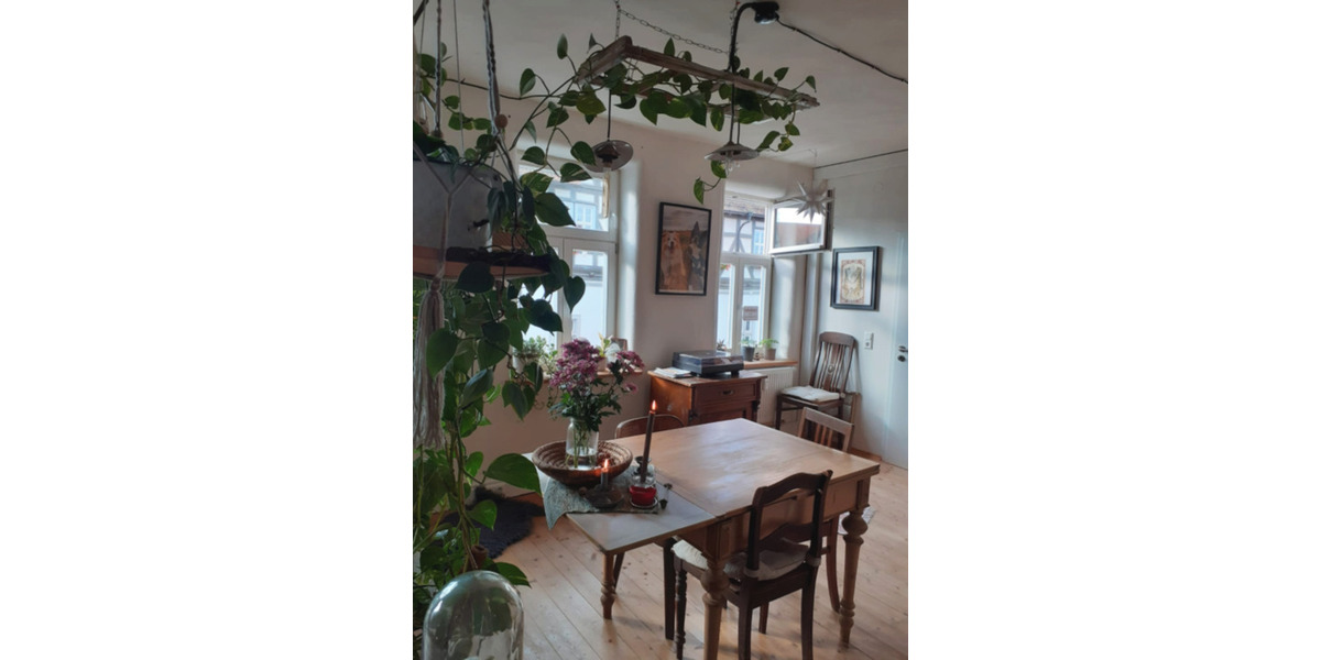 Etagenwohnung Grebenstein - 4 Zimmer, 98 m&sup2;, 840&euro; | Angebot:23477945