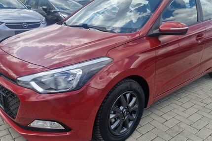 Hyundai i20 67.813 km 9.350 € Calden 34379