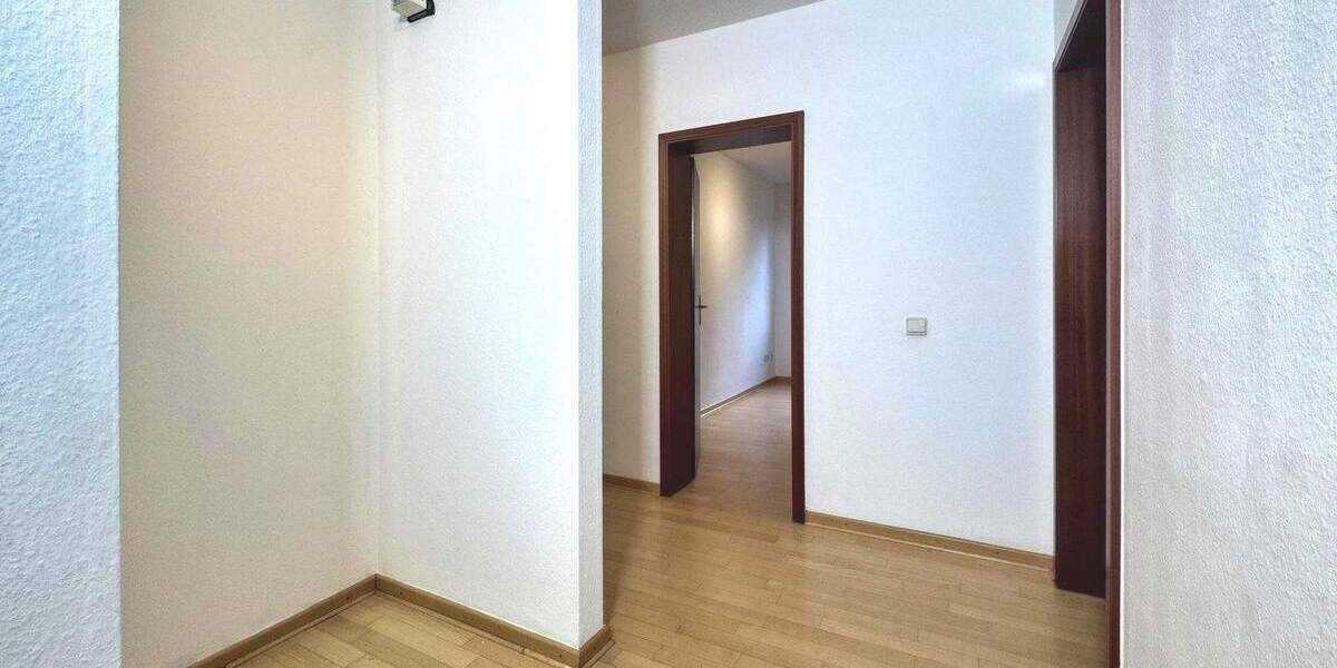 Lebensqualität pur: gepflegte 4-Zimmer-Wohnung mit Balkon in Bergparknähe 4 zimmer