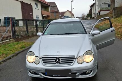 Mercedes 220