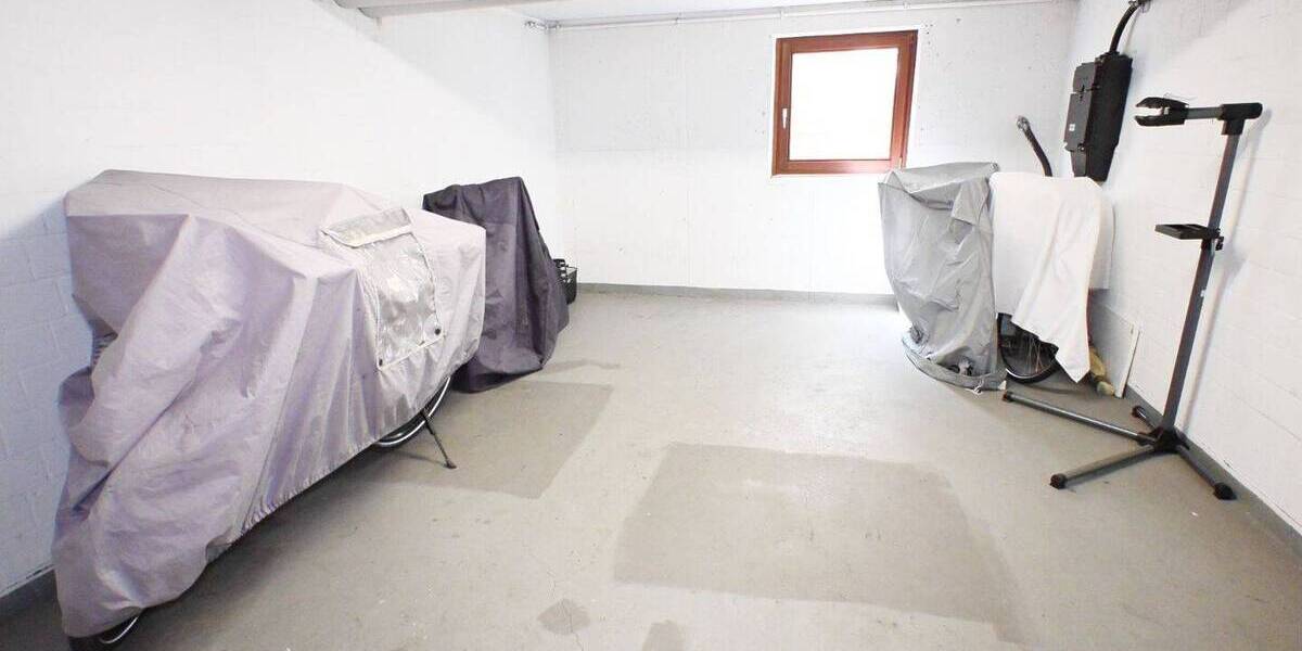 Etagenwohnung Kassel Harleshausen - 4 Zimmer, 97 m&sup2;, 265.000&euro; | Angebot:26804672