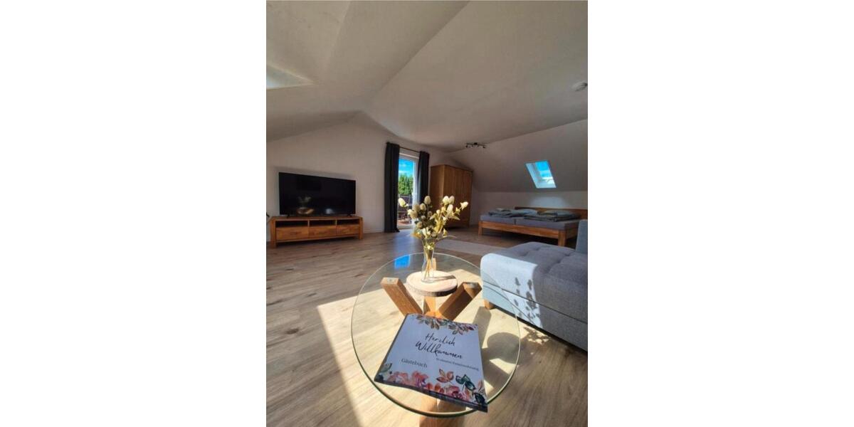 Dachgeschoßwohnung Bad Emstal - 1 Zimmer, 67 m&sup2;, 600&euro; | Angebot:26335140